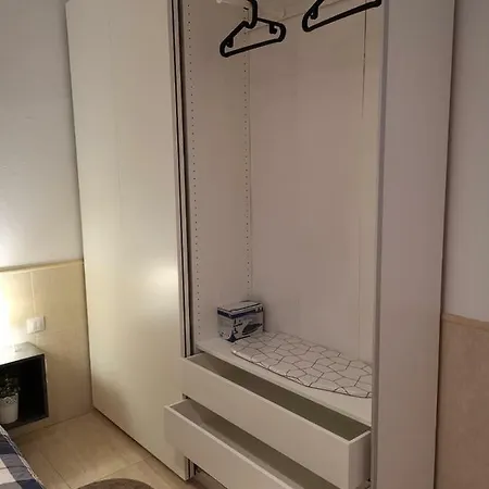 Taidia بلايا ديل إنغلز